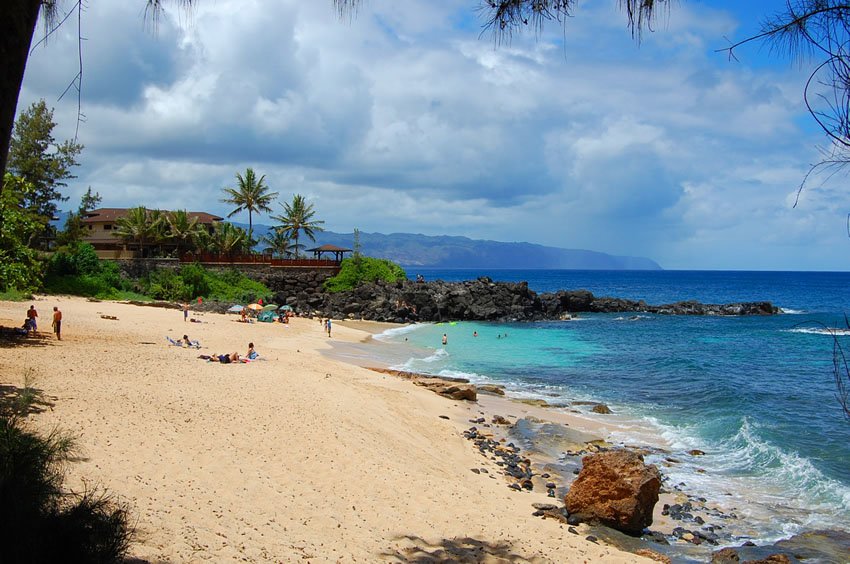 Three Tables Beach