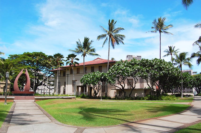 Mililani Mall park