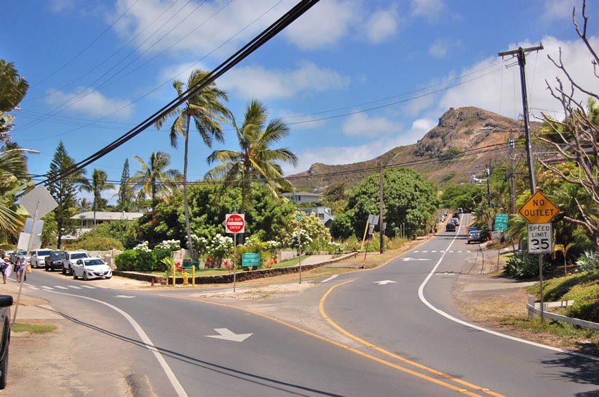 Upscale neighborhood near Kailua