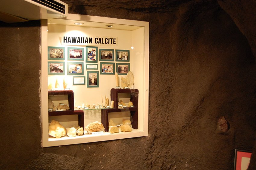 Hawaiian Calcite