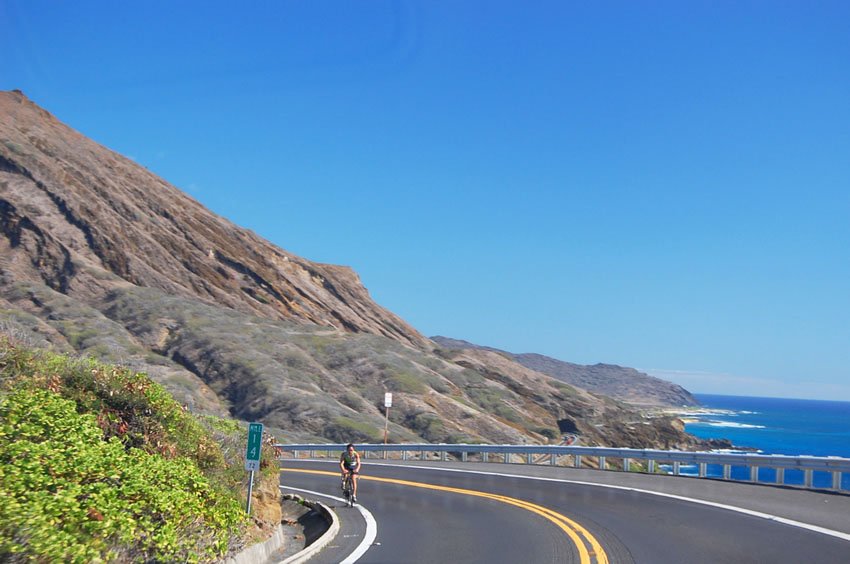 Scenic Oahu drive near Sandy Beach